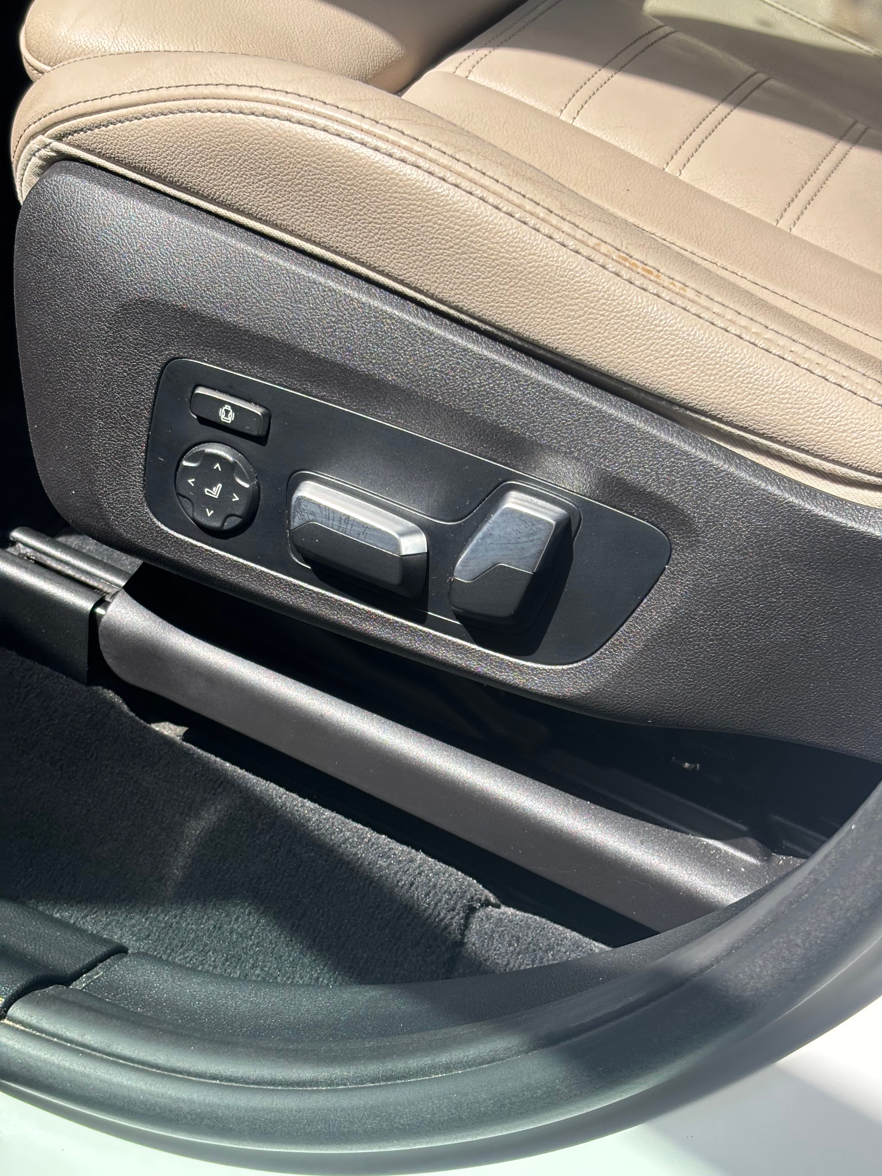 Used 2020 BMW X3 sDrive30i w/ Premium Package RWD image 22