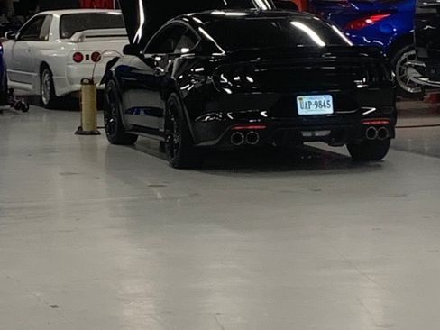 Used 2020 Ford Mustang GT w/ Equipment Group 301A image 10