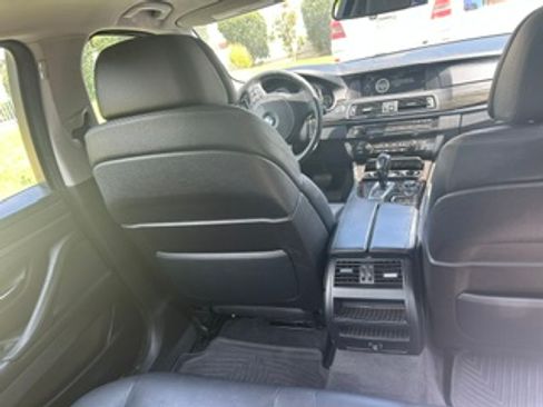Used 2013 BMW 550i Sedan RWD image 11