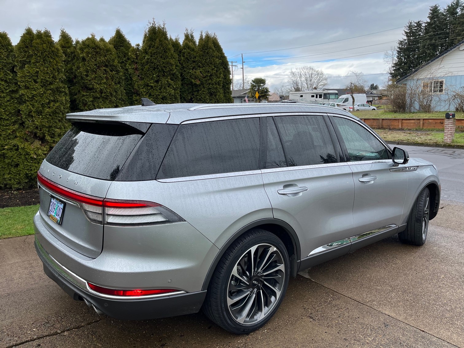 Used 2021 Lincoln Aviator Reserve w/ Equipment Group 201A RWD image 4