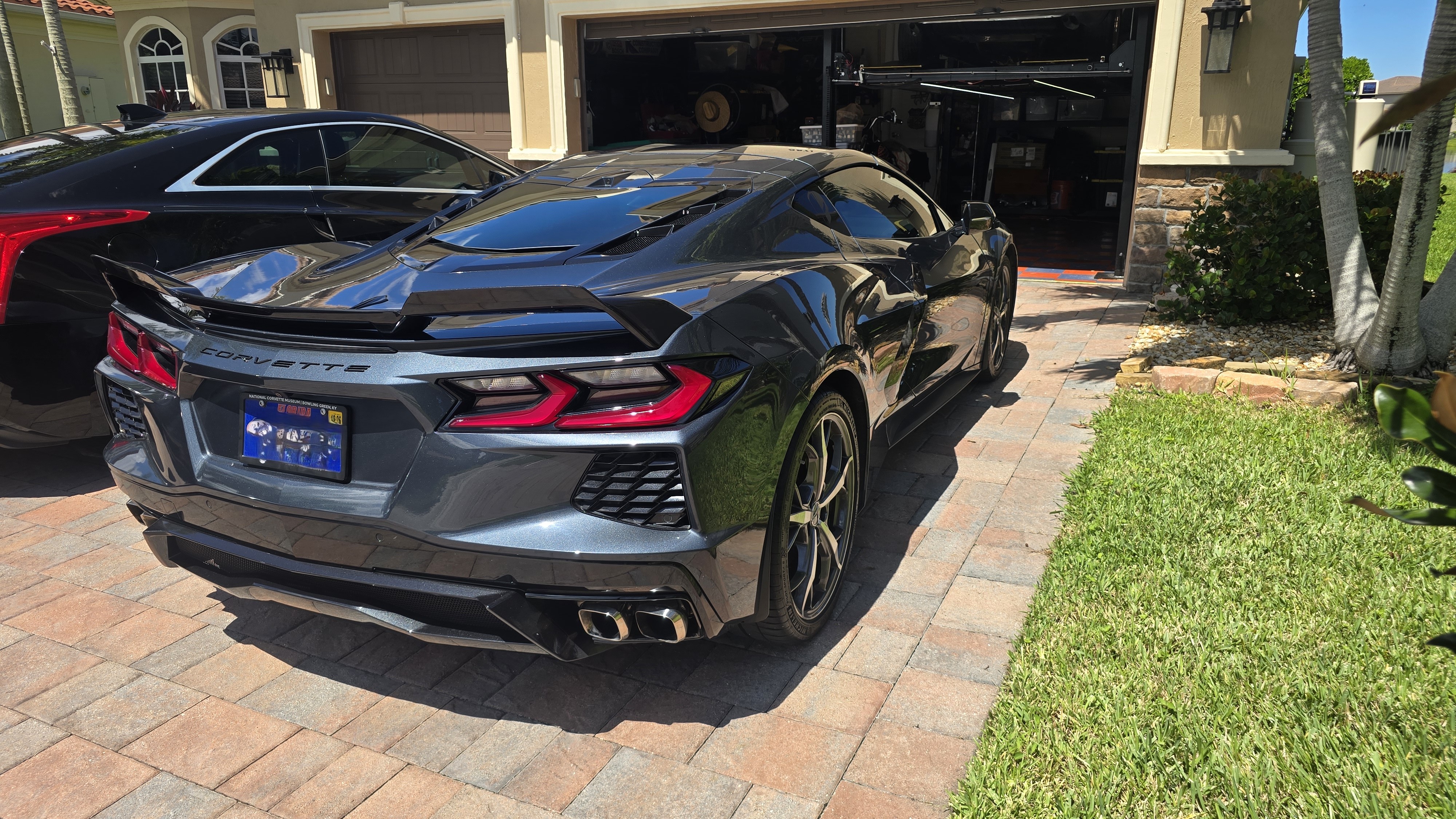 Used 2021 Chevrolet Corvette Stingray Preferred Cpe w/ Z51 Performance Package RWD image 8