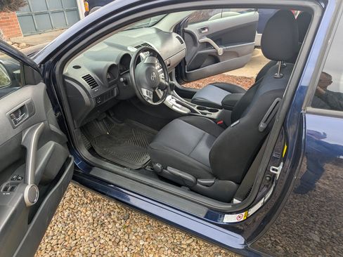 Used 2010 Scion tC image 8