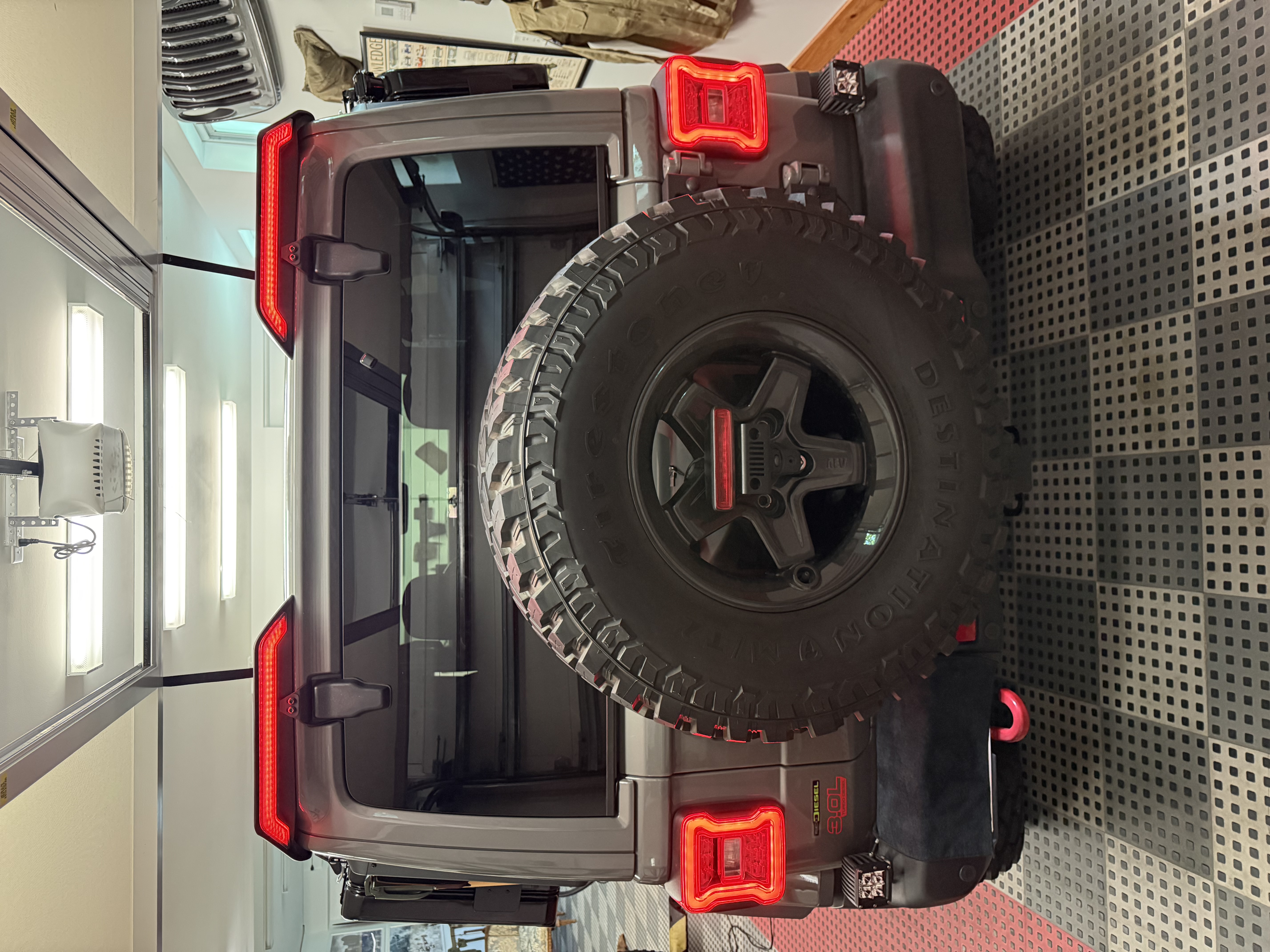 Used 2020 Jeep Wrangler Unlimited Rubicon AWD/4WD image 6