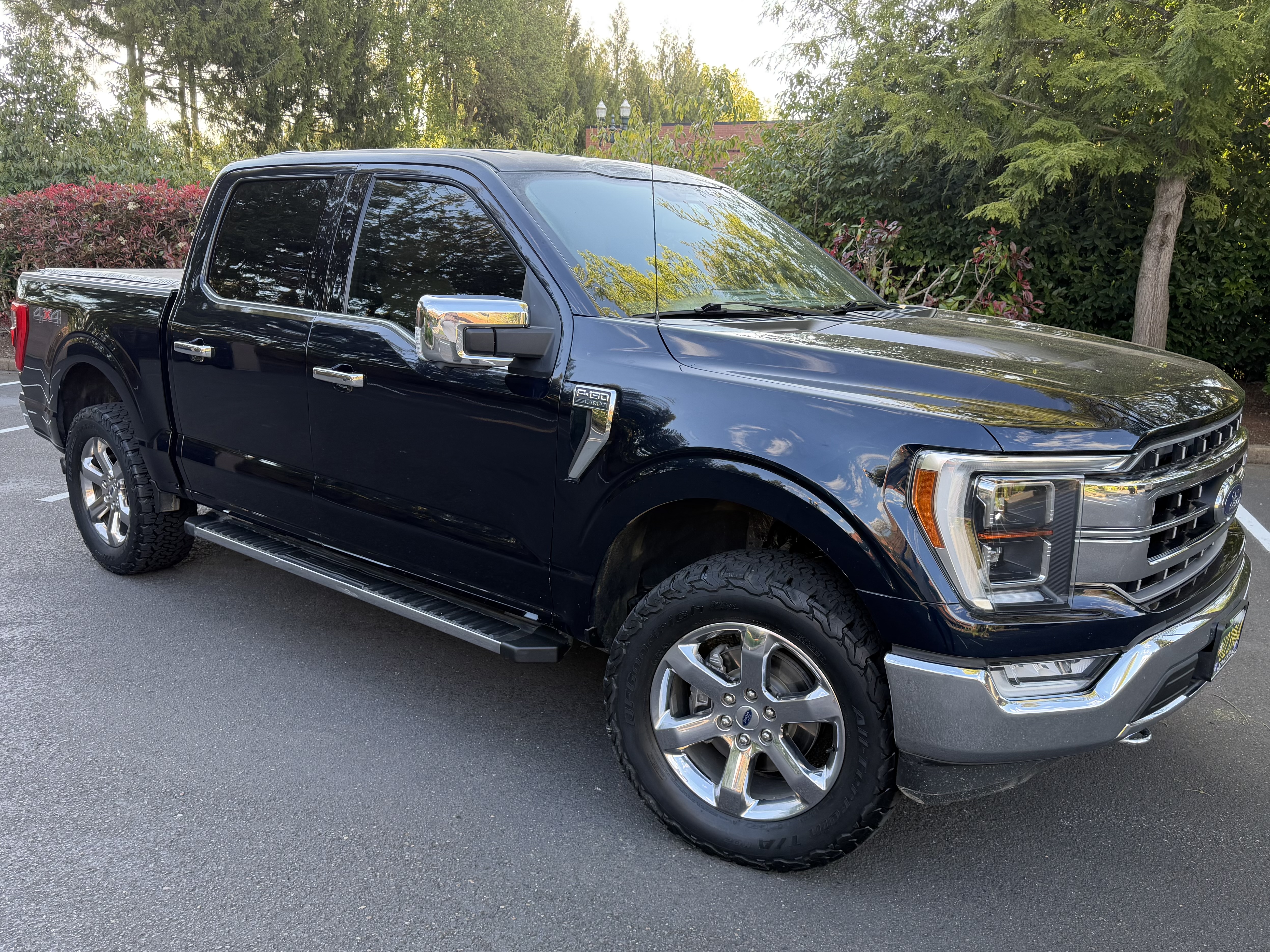 Used 2021 Ford F150 Lariat w/ Equipment Group 502A High AWD/4WD image 1