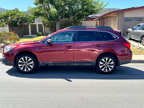 Used 2015 Subaru Outback 2.5i Limited AWD/4WD image 5