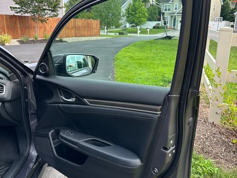 Used 2021 Honda Civic EX-L image 24