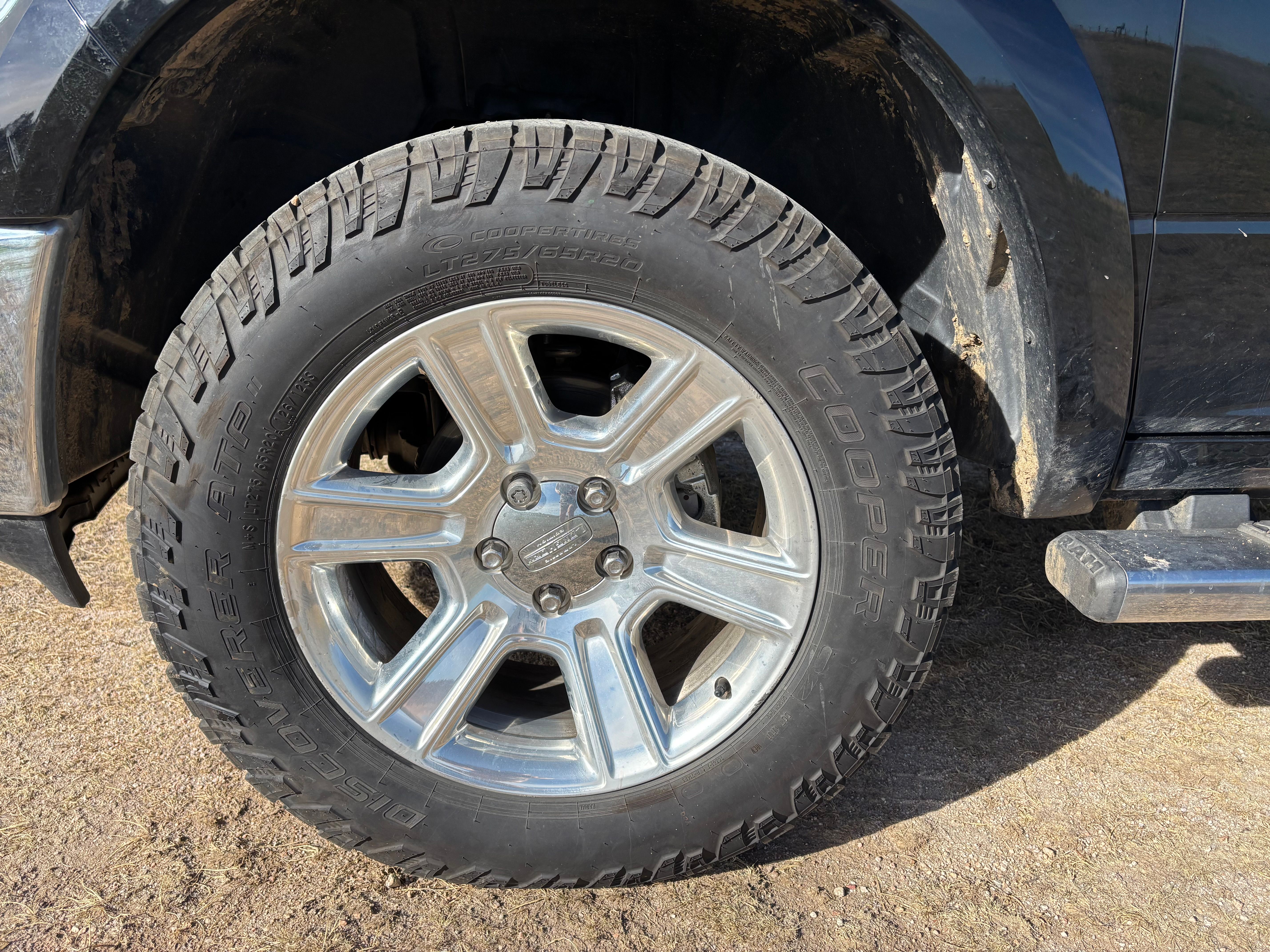 Used 2014 RAM 1500 Laramie Longhorn w/ Convenience Group AWD/4WD image 21