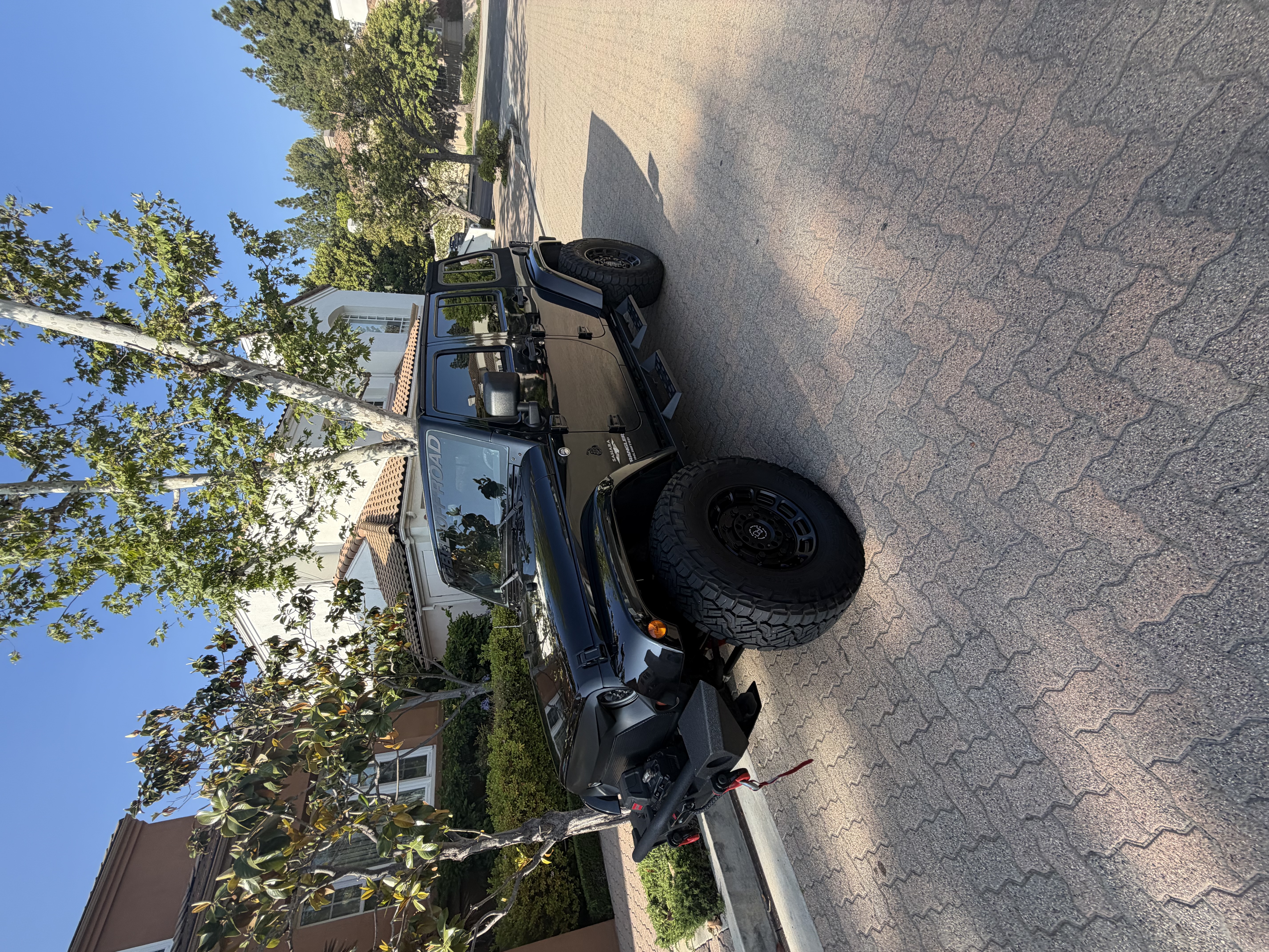 Used 2008 Jeep Wrangler Unlimited Sahara w/ Dual Top Group AWD/4WD image 1