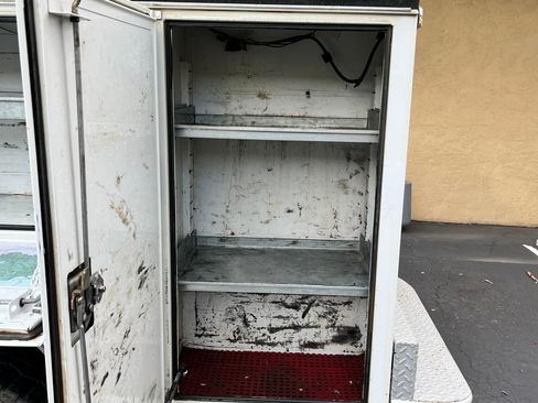 Used 2010 Ford F350 4x4 Regular Cab DRW Super Duty image 17