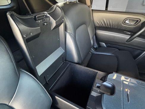 Used 2021 Nissan Armada SL w/ Midnight Edition Package image 9