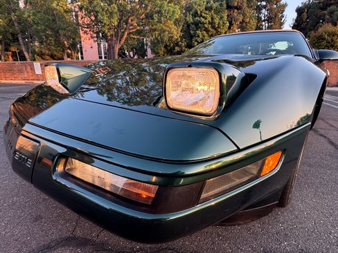 Used 1994 Chevrolet Corvette Convertible image 2