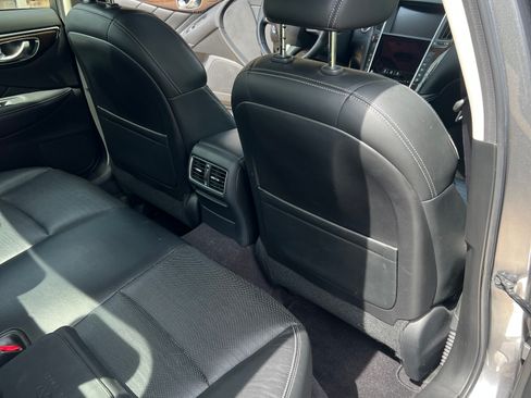 Used 2016 INFINITI Q50 Sport image 13