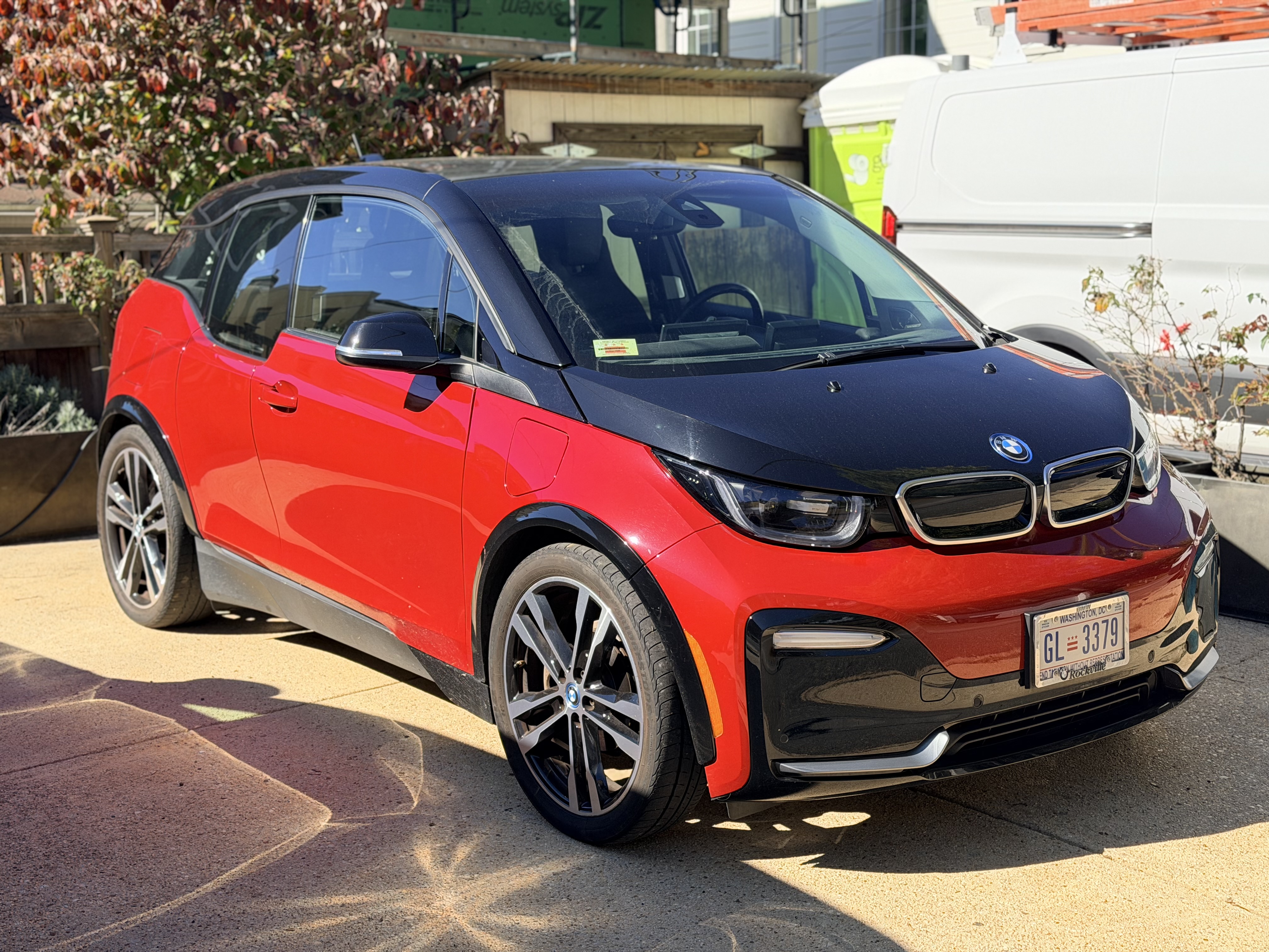 Used 2018 BMW i3 s RWD image 1