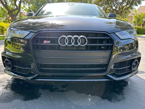 Used 2018 Audi S6 Premium Plus w/ Driver Assistance Package image 2