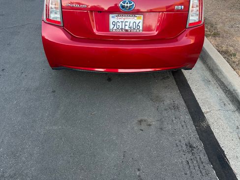 Used 2013 Toyota Prius Three image 8