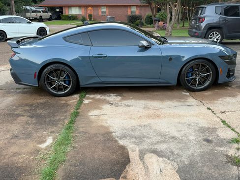 Used 2025 Ford Mustang Dark Horse RWD image 9