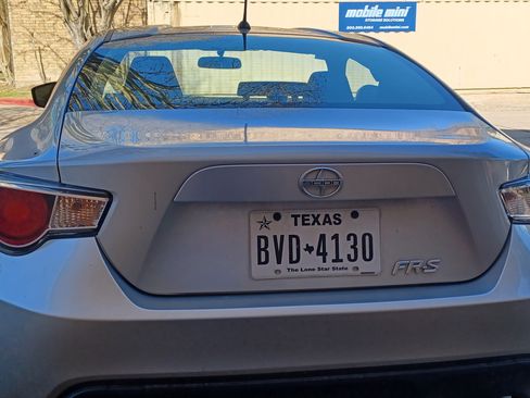 Used 2013 Scion FR-S image 5