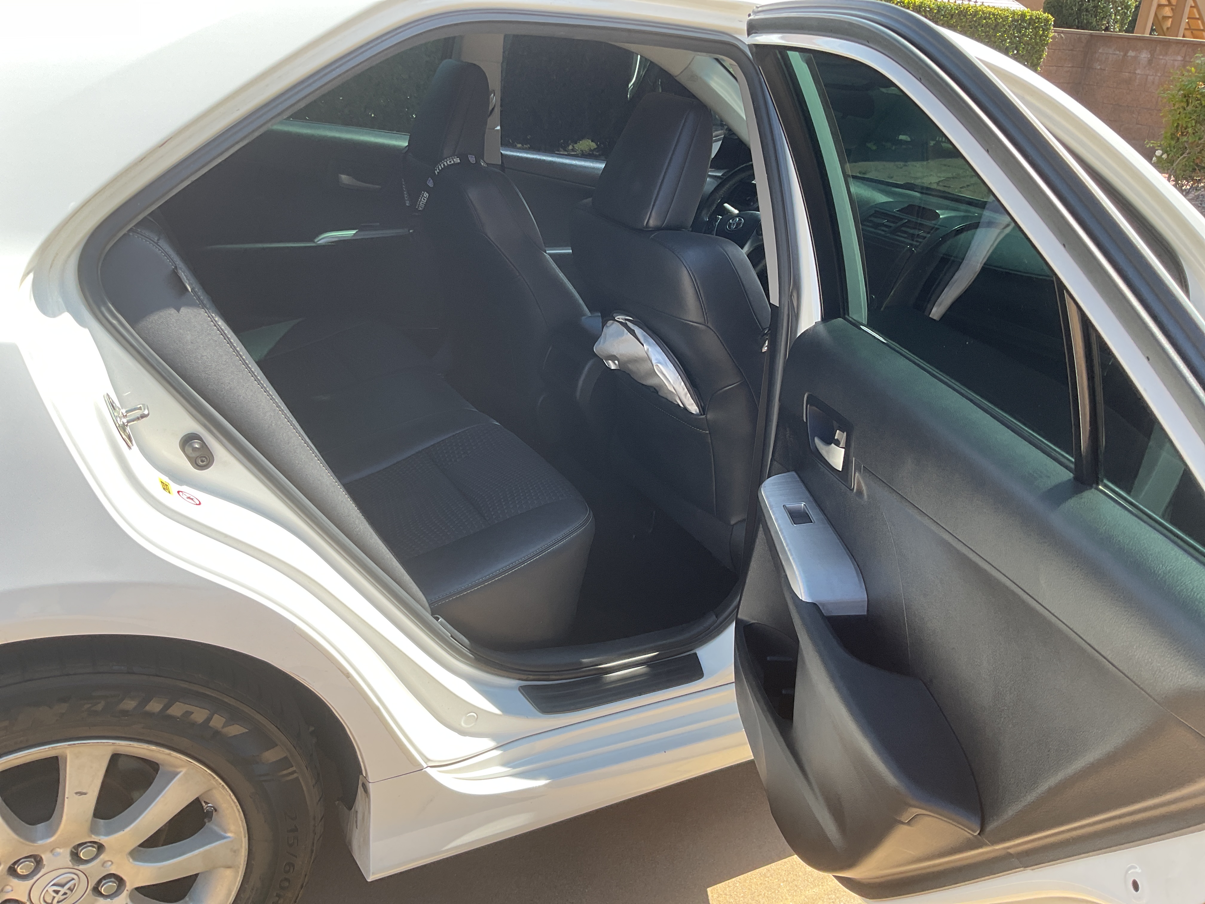 Used 2013 Toyota Camry SE FWD image 13