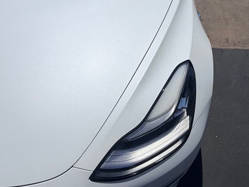 Used 2020 Tesla Model 3 Standard Range Plus RWD image 4