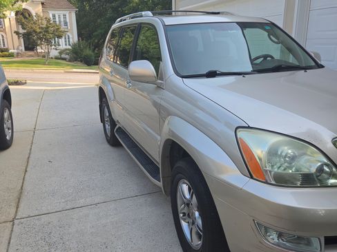 Used 2008 Lexus GX 470 AWD/4WD image 11