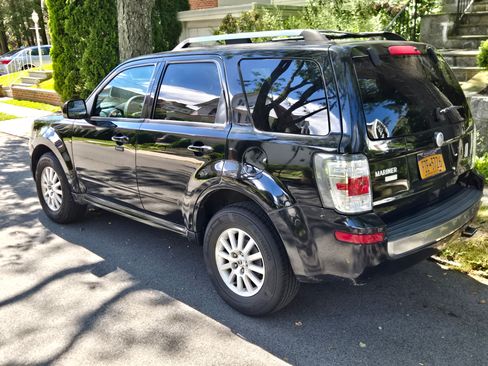 Used 2010 Mercury Mariner Premier image 4
