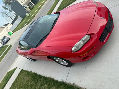Used 2002 Chevrolet Camaro Z28 w/ Preferred Equipment Group 2 RWD image 4