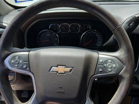 Used 2015 Chevrolet Silverado 1500 LTZ w/ Texas Edition, 1LZ Trim RWD image 17