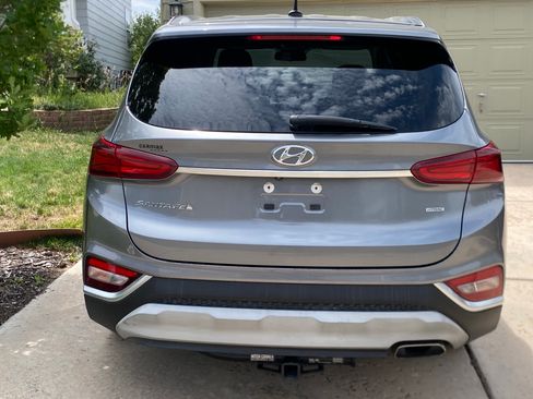 Used 2019 Hyundai Santa Fe SE AWD/4WD image 4