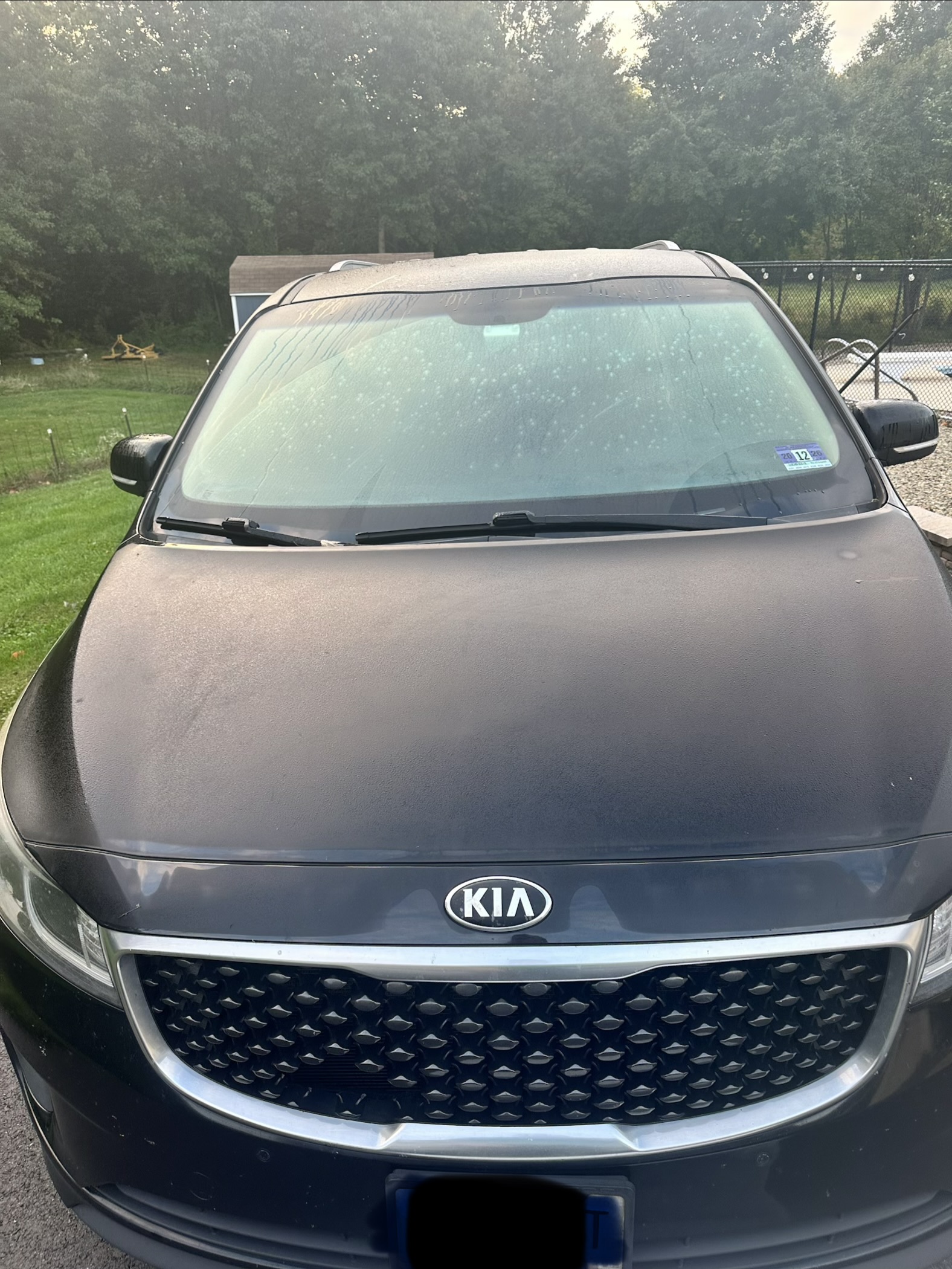 Used 2017 Kia Sedona LX w/ LX Essentials Premium Package FWD image 4