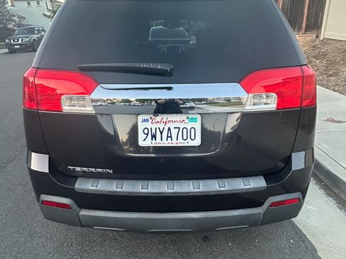 Used 2015 GMC Terrain SLE FWD image 11