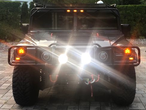 Used 2003 HUMMER H1 4-Door Wagon image 11