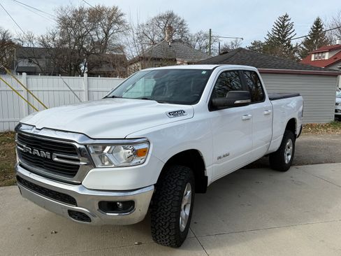 Used 2021 RAM 1500 Big Horn AWD/4WD image 1