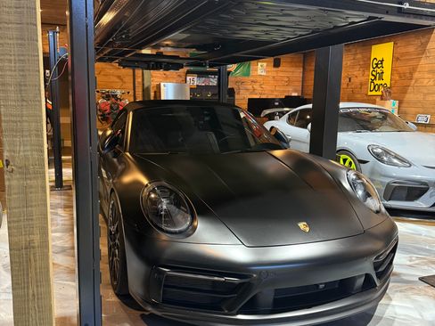 Used 2024 Porsche 911 Carrera 4 GTS w/ Premium Package image 13