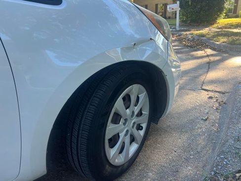 Used 2012 Kia Rio LX w/ PWR Pkg FWD image 18