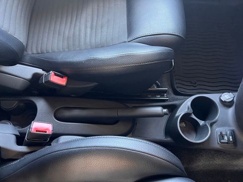 Used 2015 FIAT 500 Sport image 28