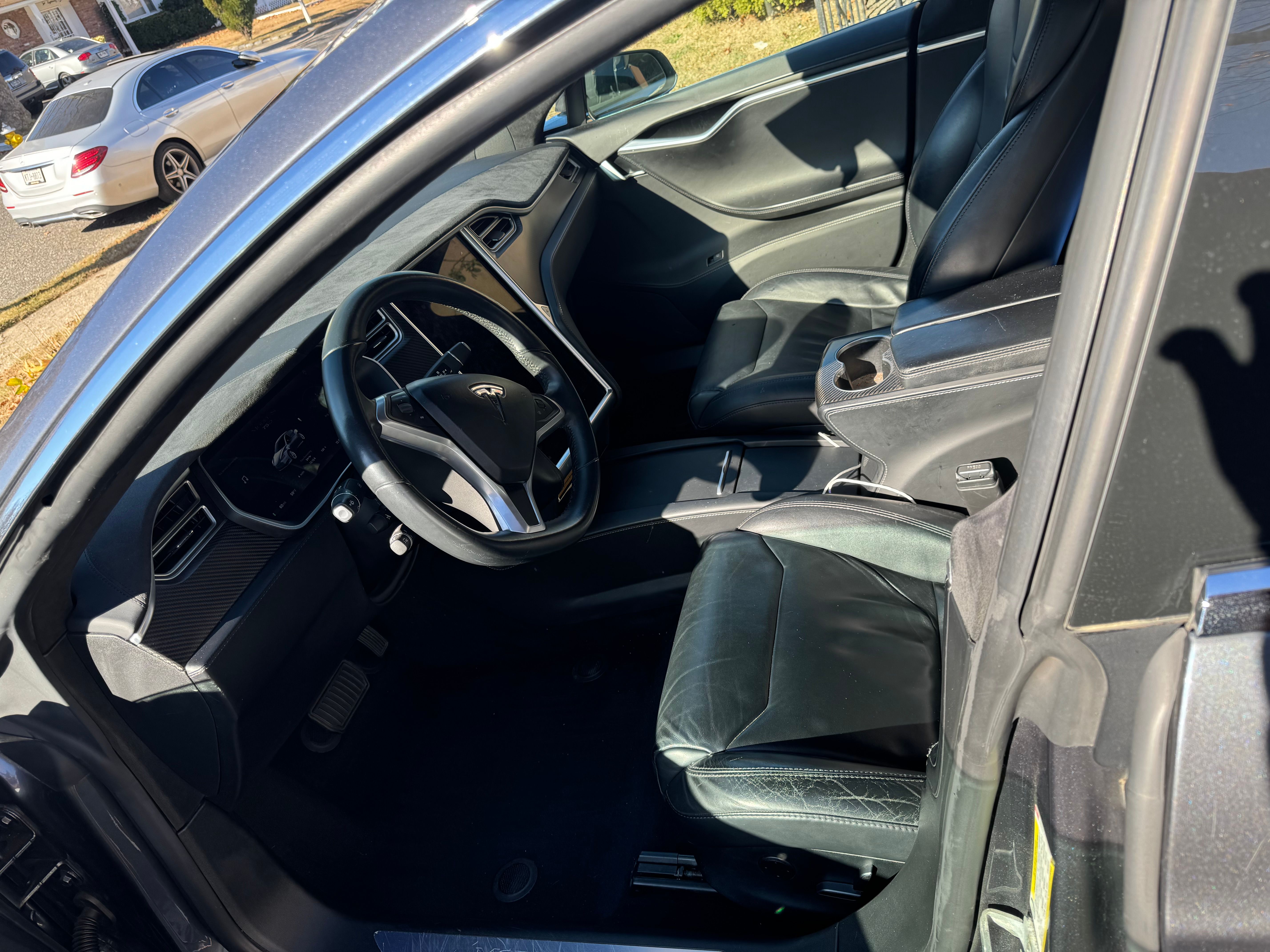Used 2017 Tesla Model S 75D AWD/4WD image 9