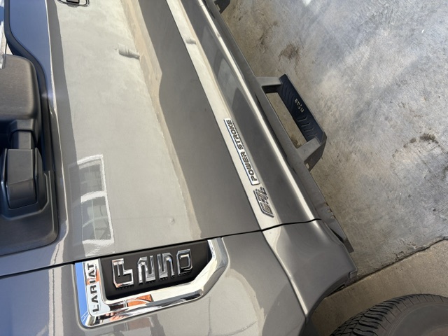 Used 2021 Ford F250 Lariat w/ Lariat Value Package AWD/4WD image 11
