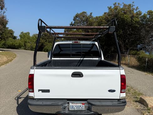 Used 2001 Ford F250 2WD Crew Cab Super Duty image 5