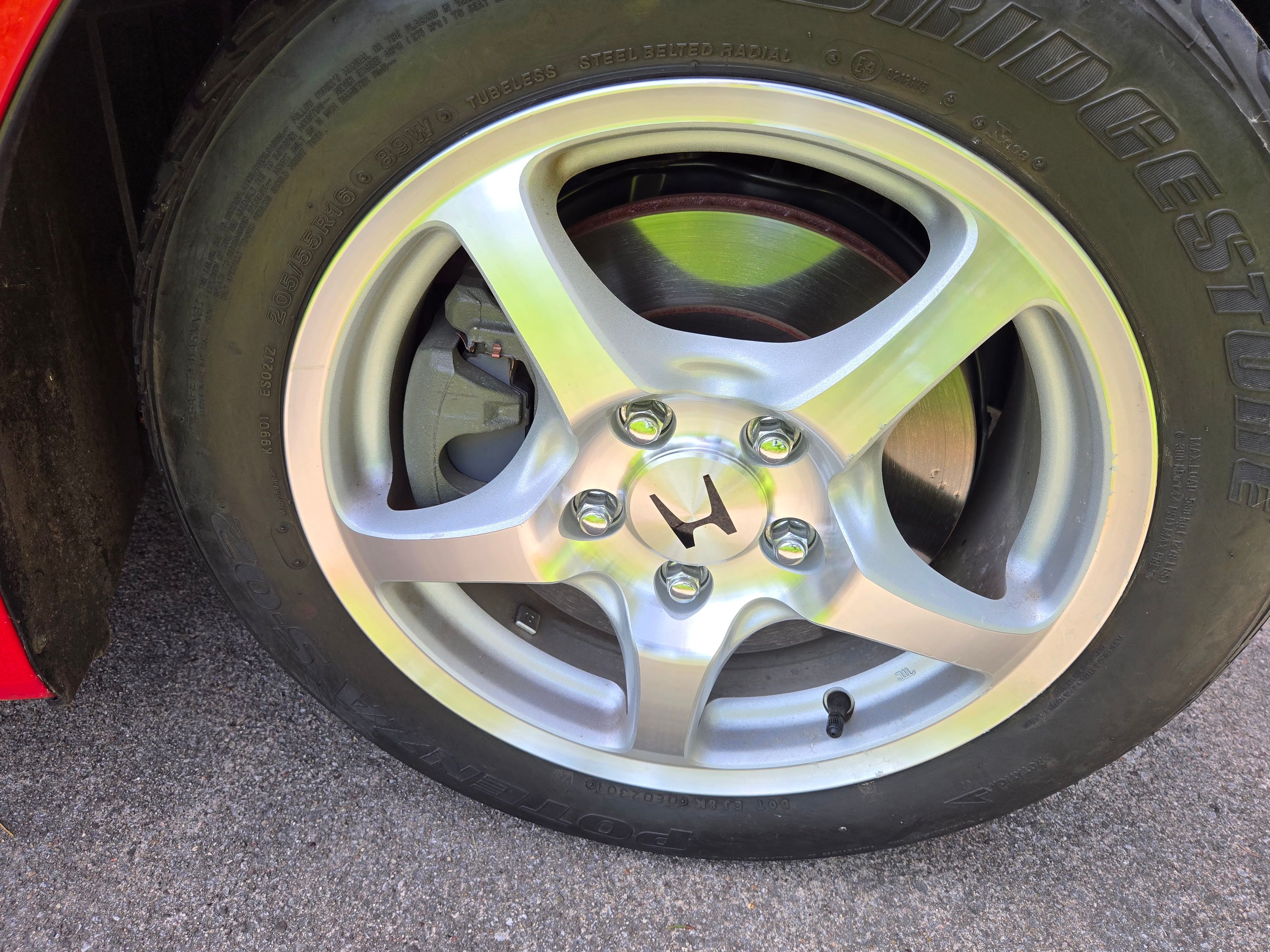 Used 2001 Honda S2000 image 9