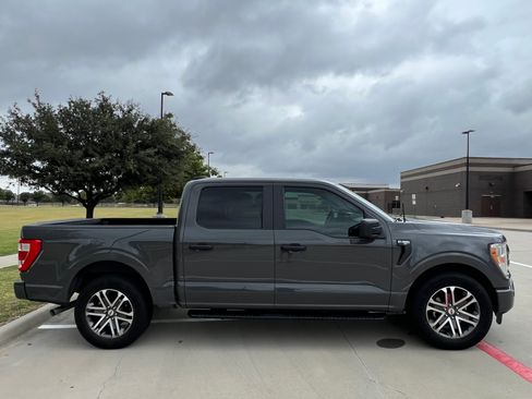 Used 2021 Ford F150 XL w/ STX Appearance Package image 5