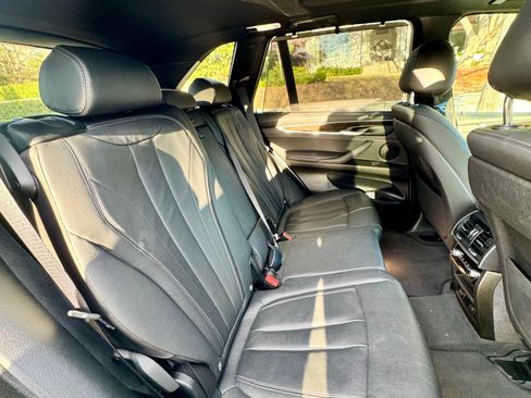 Used 2018 BMW X5 sDrive35i RWD image 12