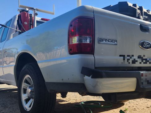 Used 2010 Ford Ranger XLT image 5