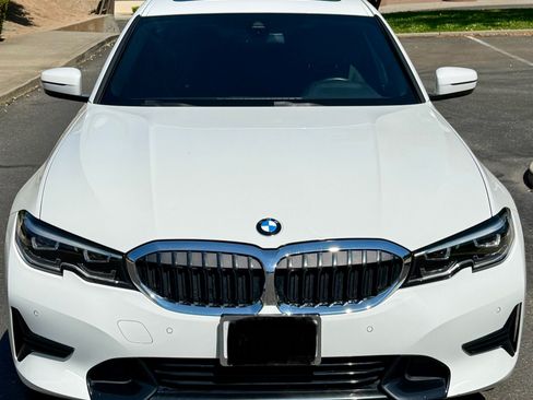 Used 2020 BMW 330i Sedan w/ Convenience Package image 10