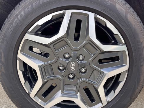 Used 2023 Hyundai Santa Fe Limited image 25