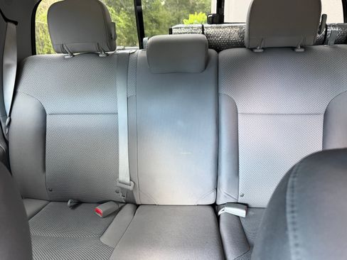 Used 2015 Toyota Tacoma PreRunner w/ TRD Sport Package RWD image 13