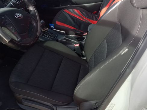 Used 2016 Kia Forte LX image 1