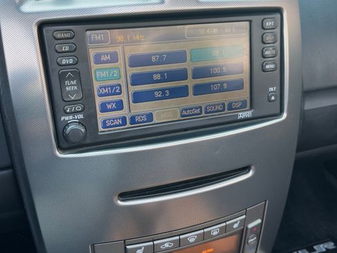 Used 2005 Cadillac XLR image 23