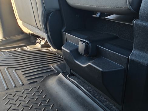 Used 2017 Ford F250 XL w/ STX Appearance Package image 25