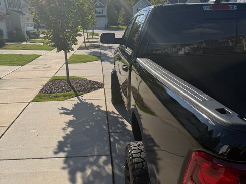 Used 2019 RAM 1500 Big Horn AWD/4WD image 5