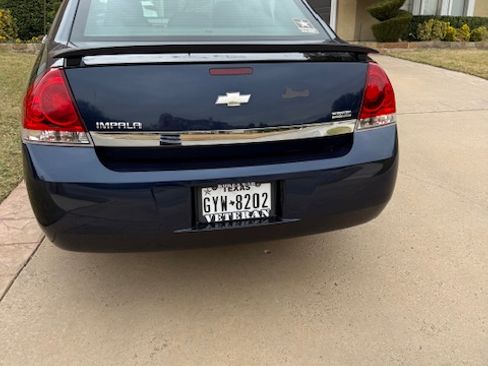 Used 2008 Chevrolet Impala LT w/ Luxury Edition Package image 4